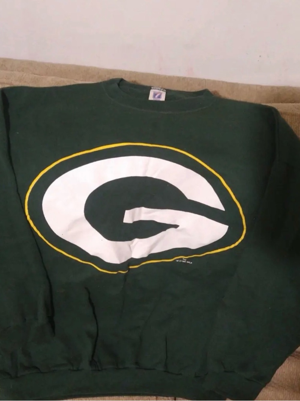 LOGO 7 Men's Dark Green Crewneck Sweater with White and Yellow Logo
